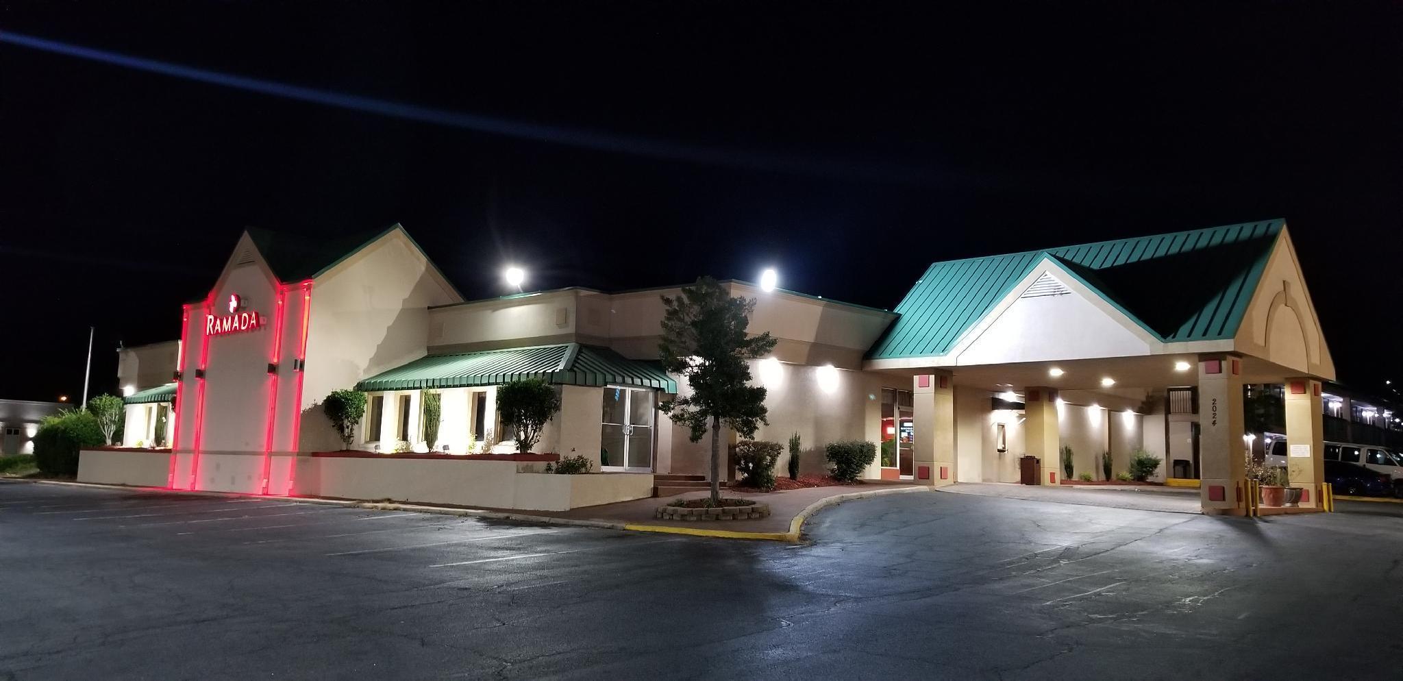 Ramada By Wyndham & Suites Warner Robins Luaran gambar