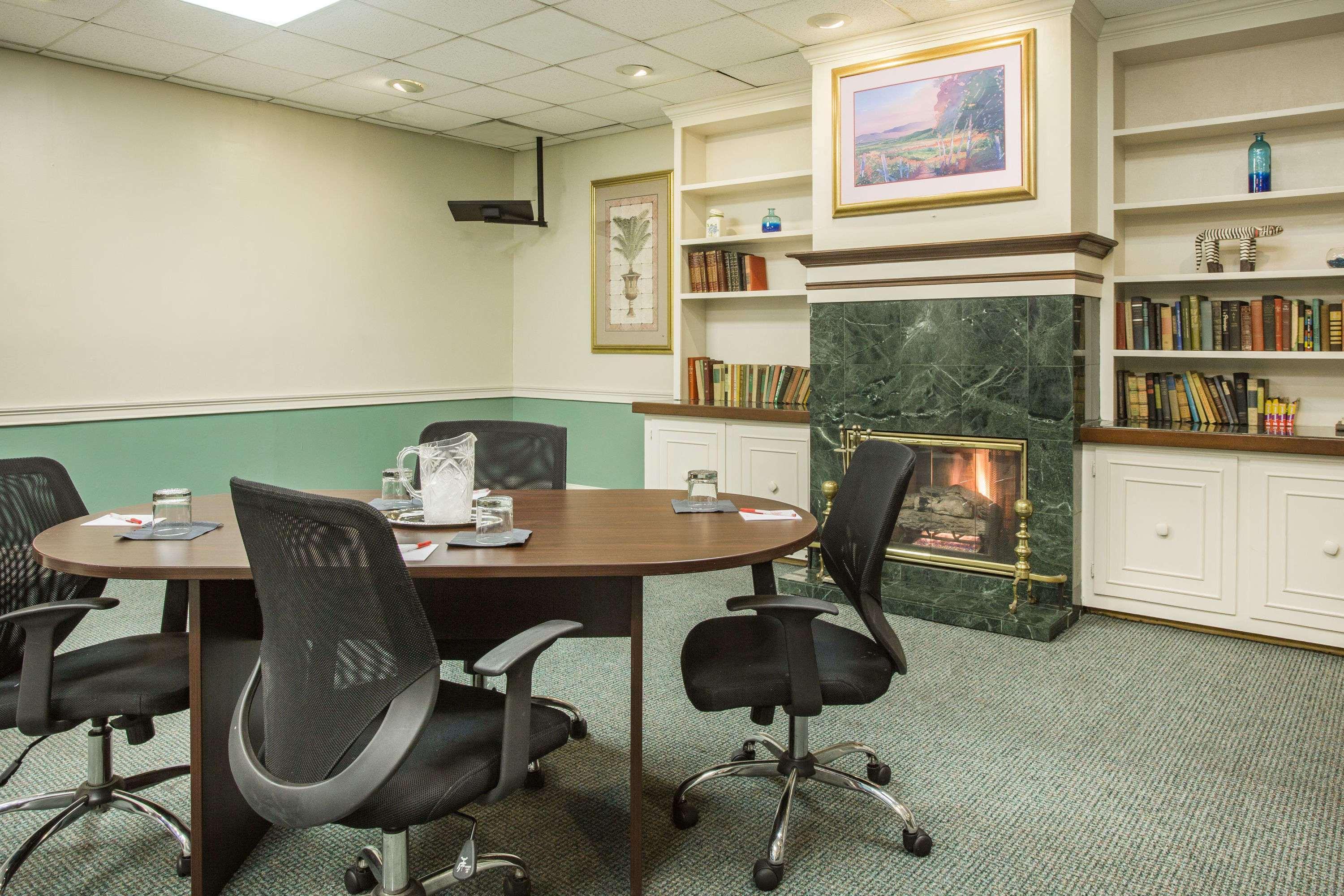 Ramada By Wyndham & Suites Warner Robins Luaran gambar