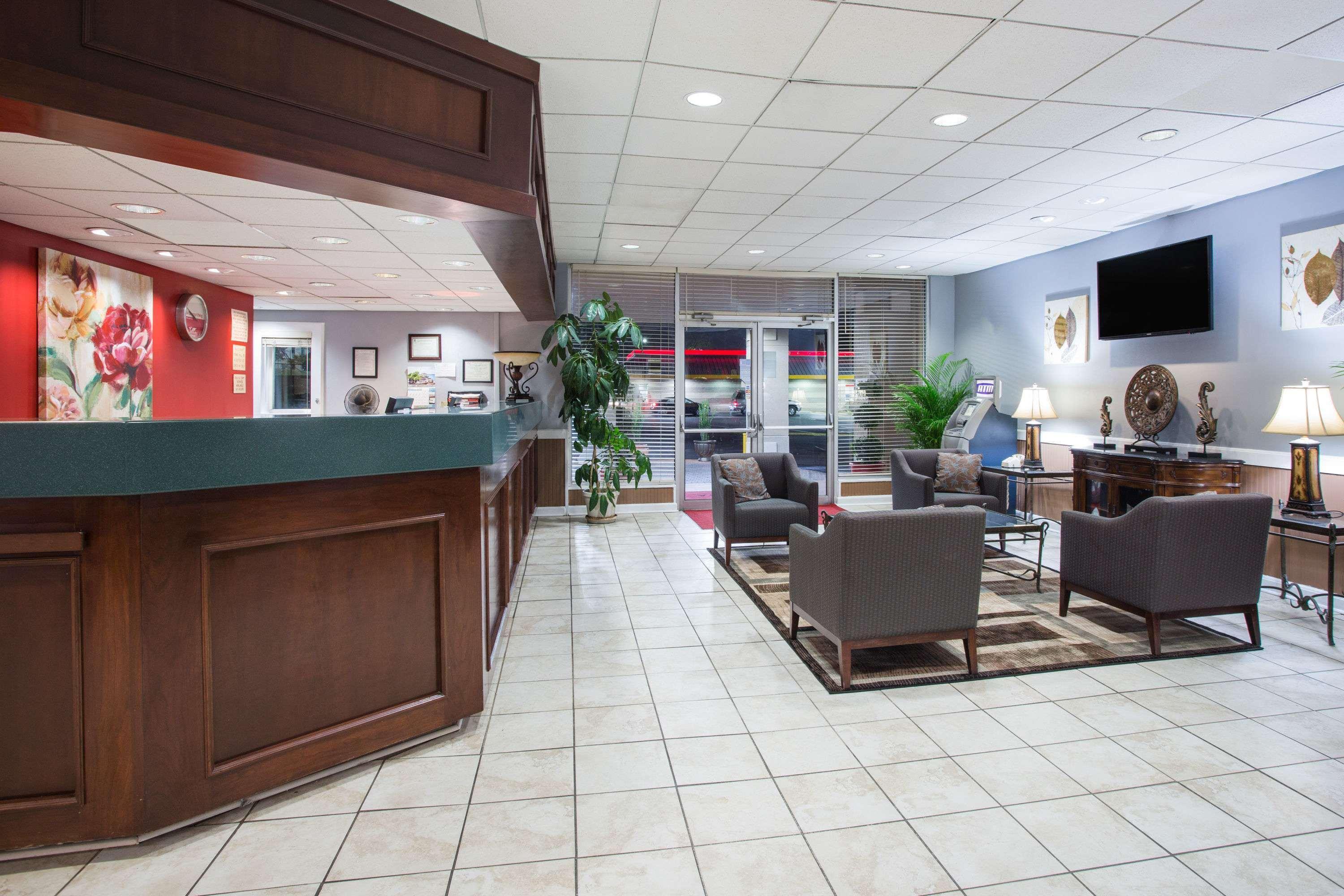 Ramada By Wyndham & Suites Warner Robins Luaran gambar