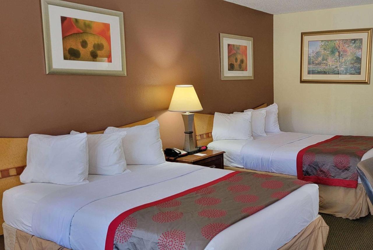 Ramada By Wyndham & Suites Warner Robins Luaran gambar