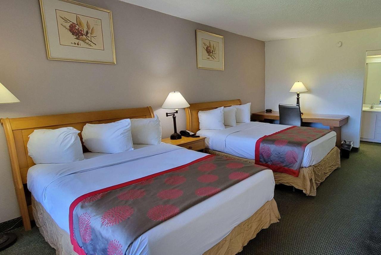 Ramada By Wyndham & Suites Warner Robins Luaran gambar