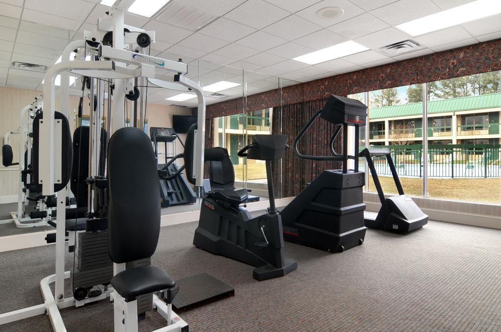 Ramada By Wyndham & Suites Warner Robins Luaran gambar
