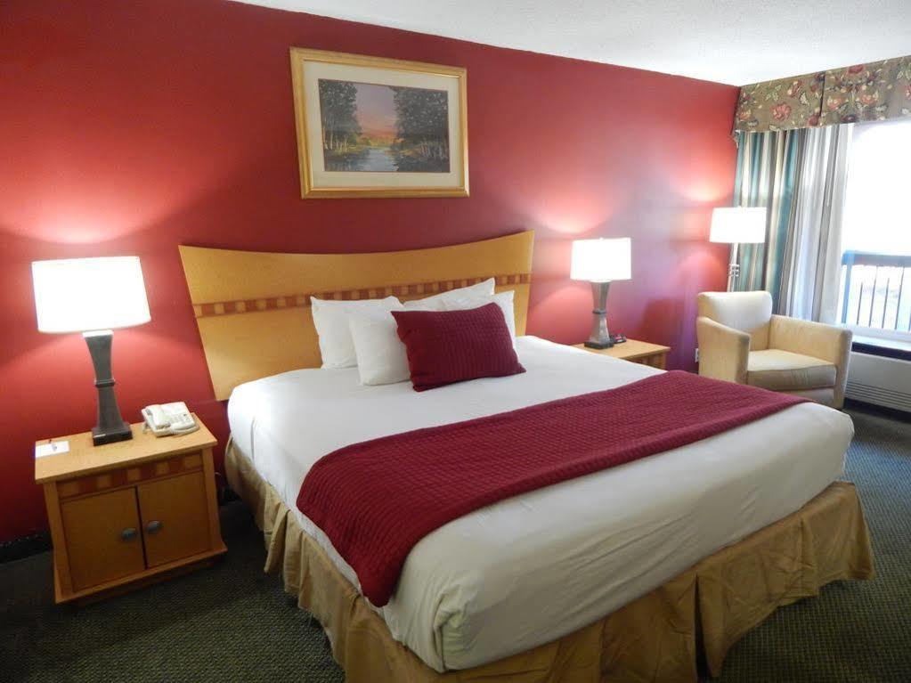 Ramada By Wyndham & Suites Warner Robins Luaran gambar