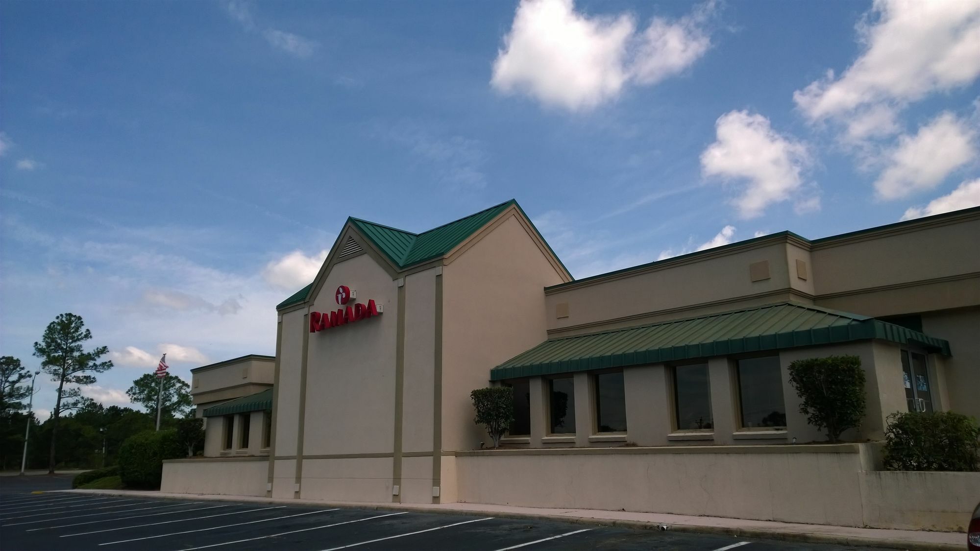 Ramada By Wyndham & Suites Warner Robins Luaran gambar